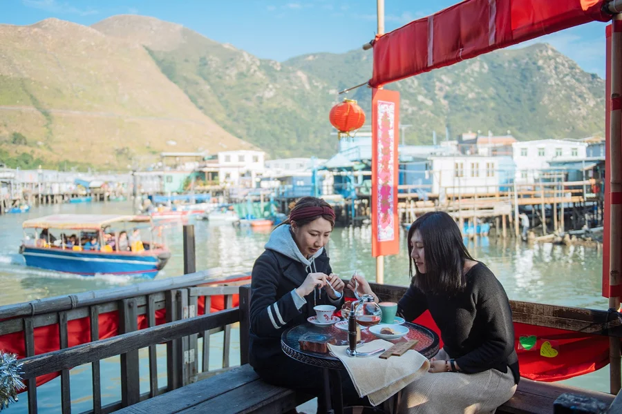 360 Tai O Pass, Hong Kong