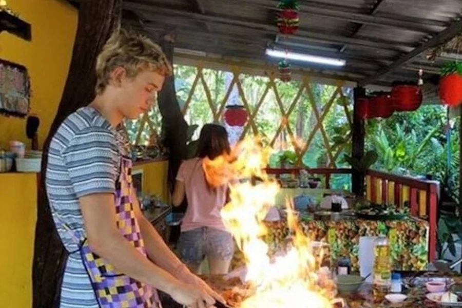 Krabi: Guided Cooking Class at Thai Charm Cooking School + Transfers, Krabi