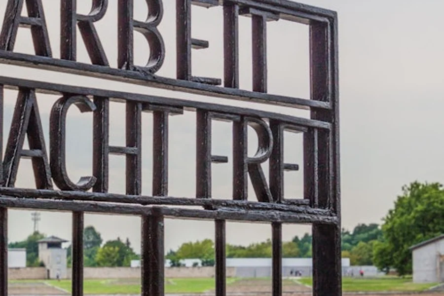 Memorial del Camp de Concentració de Sachsenhausen: Visita Guiada + Transport, Berlin
