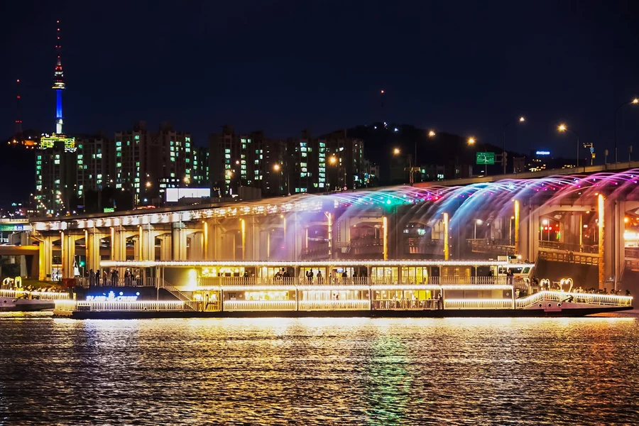 Han River Night Cruise by Eland Cruise, Seoul