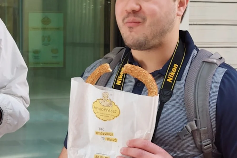 아테네: 소규모 그룹 길거리 음식 투어 + 시식, at Athens Food Tours, Athens
