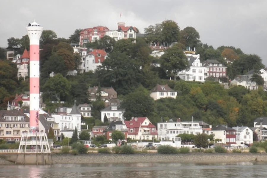 Hamburg: Blankenese District Guided Tour, Hamburg