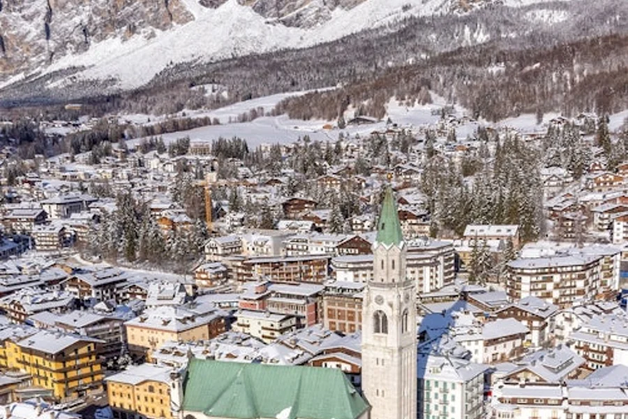 Venise : transfert privé du centre-ville à Cortina, at Transfer from Venice to Cortina, Venice