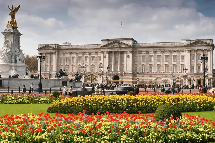 Leidd skoðunarferð um Buckingham höll með athöfn hermannaskipta, at Buckingham Palace, London