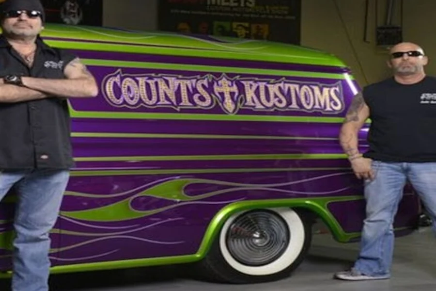 Las Vegas: Count’s Kustoms Bus Tour, Las Vegas