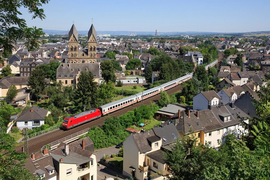 Interrail Global Flexible Pass: Choose Any 4 to 15 Days Within 30/60 Days, at Paris, Berlin