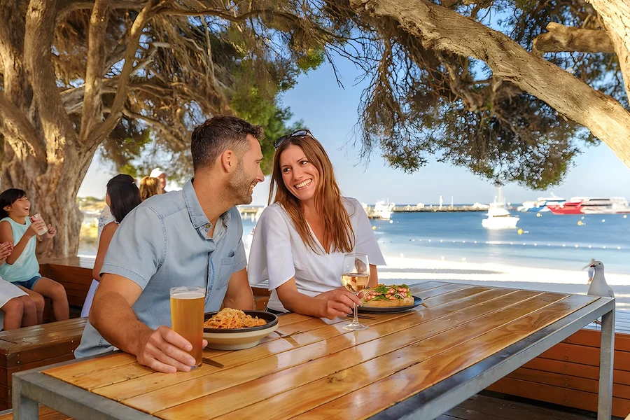 From Fremantle: Rottnest Island Grand Tour with Ferry & Lunch, Perth