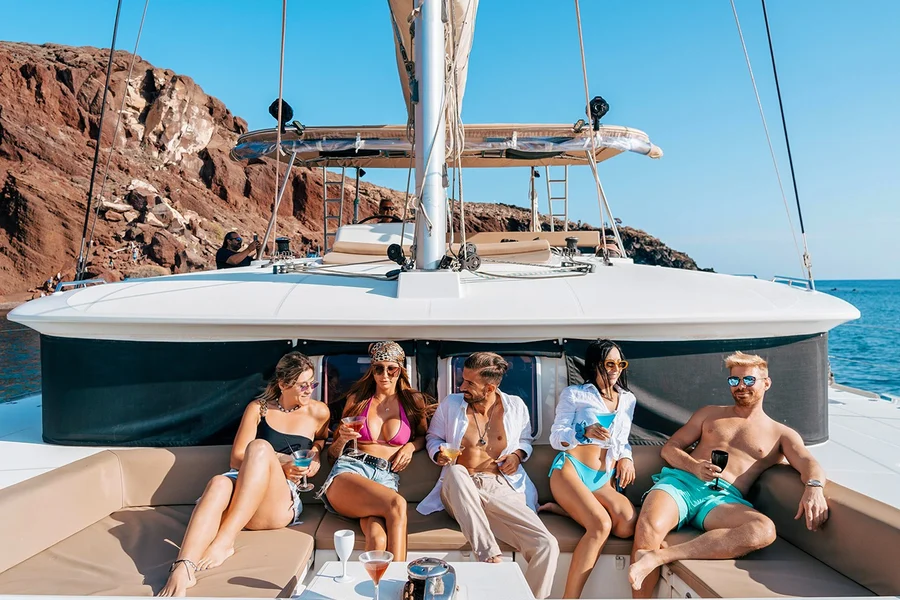 From Santorini: Classic Catamaran Cruise with Meal, Drinks & Transfers, Santorini
