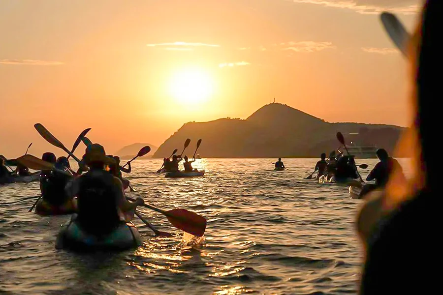 From Dubrovnik: Guided Sunset Sea Kayaking with Wine, Dubrovnik
