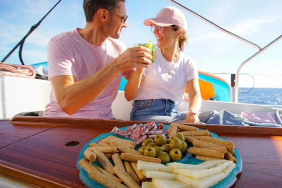 Barcelona: Sailing Experience with Vermouth, Barcelona