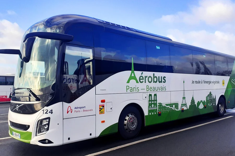 巴士接驳:巴黎博韦机场至/从圣丹尼大学,乘坐Aerobus, Paris
