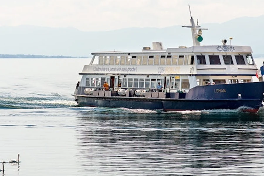 کشتی لوزان به اویان, Montreux
