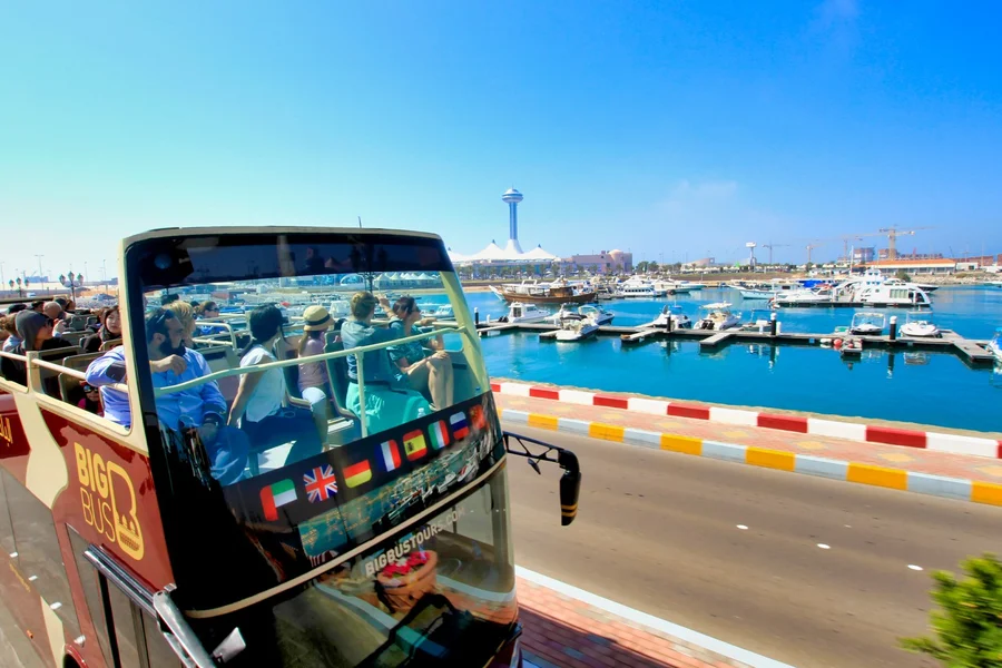 Big Bus: Abu Dhabi Hop-on Hop-off Bus Tour with Optional Louvre Museum Tickets & Presidential Palace Tour, Abu Dhabi