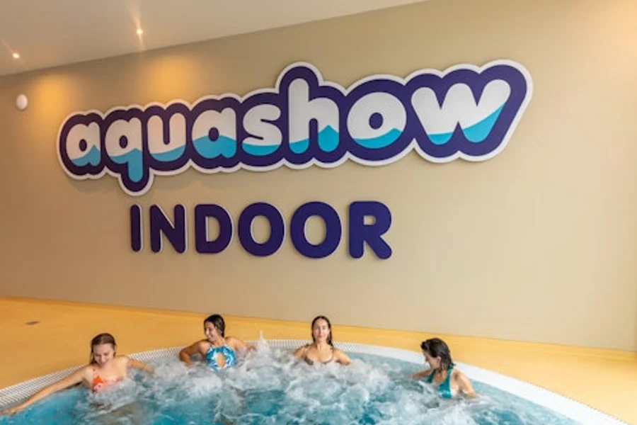 Aquashow: Indoor Waterpark Entry, Bangkok