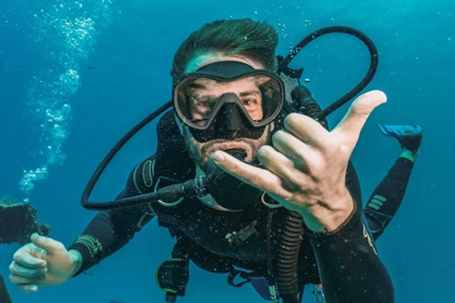 Hurghada: Guided Scuba Diving + Transfers + Lunch, Hurghada