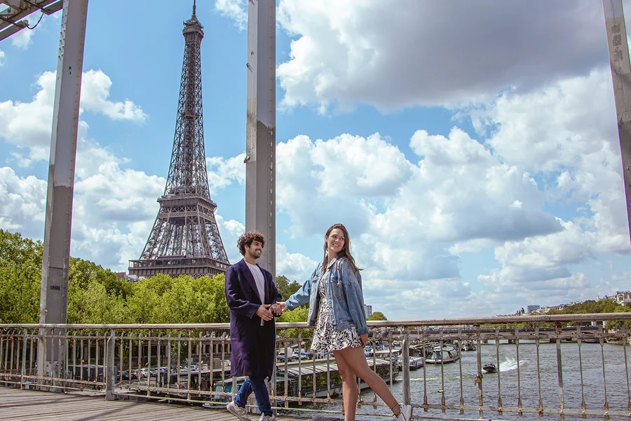 Private Photoshoot at the Eiffel Tower, Paris