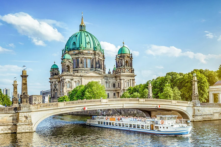 1-Hour Berlin City Highlights Sightseeing Cruise, Berlin