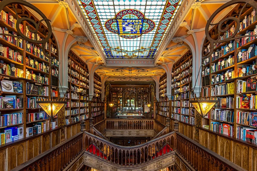 Livraria Lello Tickets: Gold Voucher, Porto