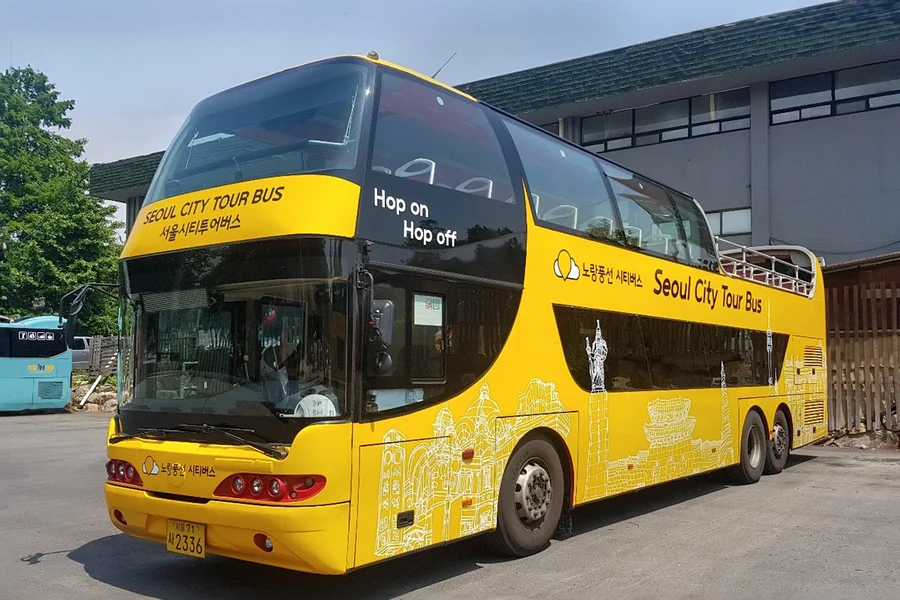 Yellow Balloon City Bus: Dongdaemun Hop-on Hop-off Bus Tour, Seoul