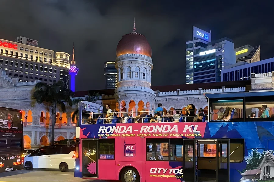 Kuala Lumpur Night Bus Tour, at Kiosk Stop 01, Bukit Bintang, Kuala Lumpur