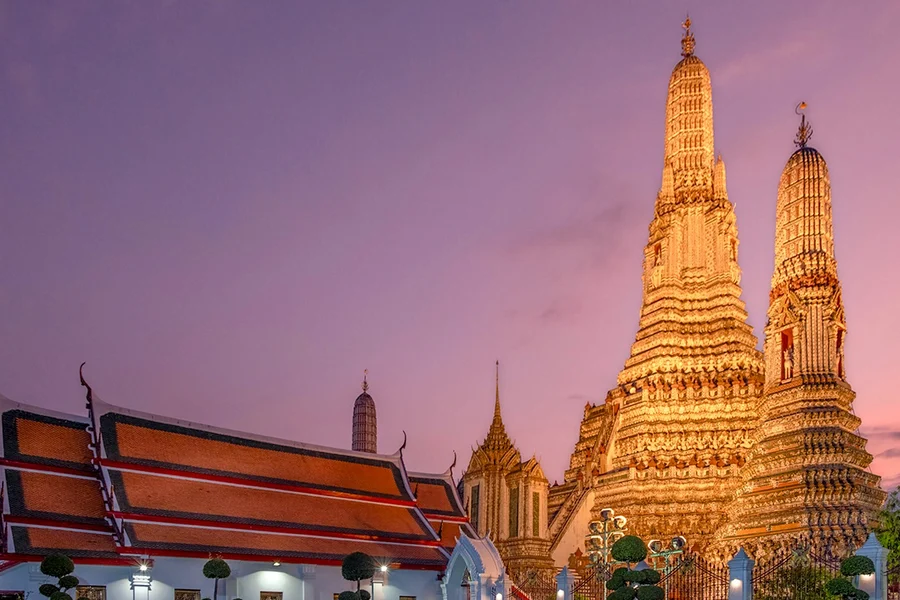 曼谷夜游:郑王庙、卧佛寺、唐人街,搭乘嘟嘟车, Bangkok