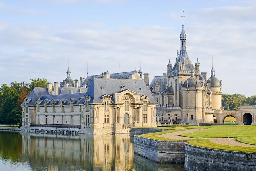 From Paris: Château of Chantilly Skip-the-Line Tickets with Round-Trip Train Transfers, at Gare du Nord, Paris