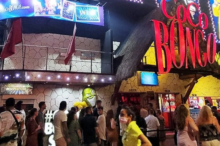 Coco Bongo Playa del Carmen: Entry, Playa del Carmen