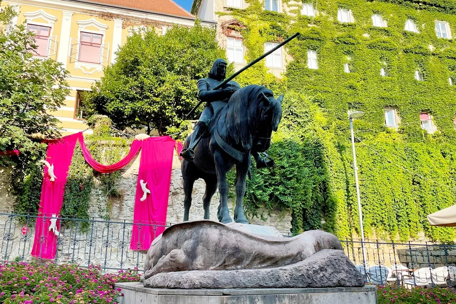Пешеходная экскурсия по Загребу с поездкой на фуникулёре, Zagreb