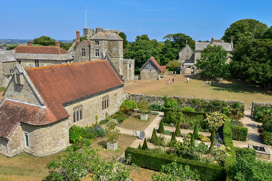 Tickets to the Carisbrooke Castle, at Carisbrooke Castle, London