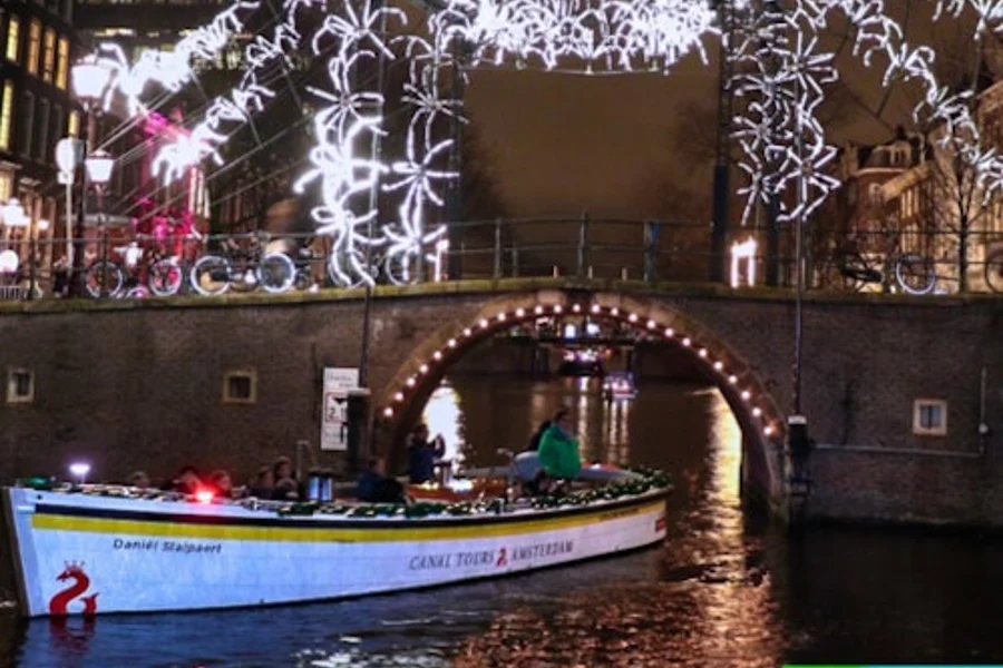 Amsterdam Light Festival: Open Boat Tour, at Amsterdam Light Festival Cruises, Amsterdam