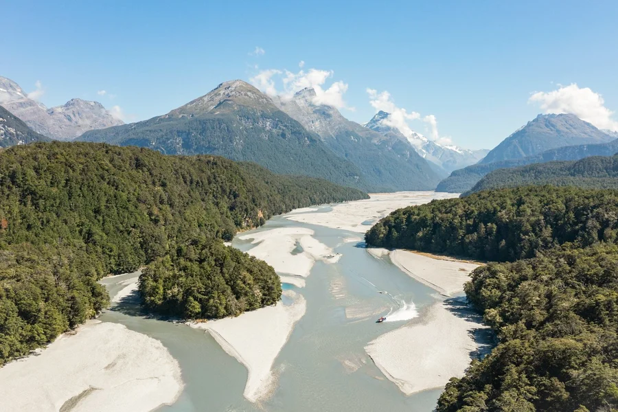 Dart River Jet Boat and Wilderness Tour, Queenstown